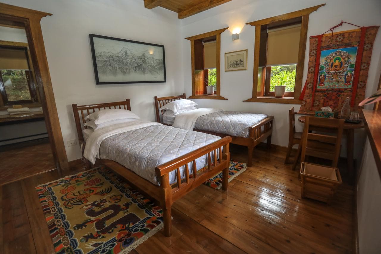 Sunshine Villa, photograph 3